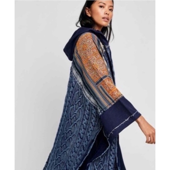 Free people Sammie combo sweater cardigan, Poncho with hood XS - Picture 3 of 14